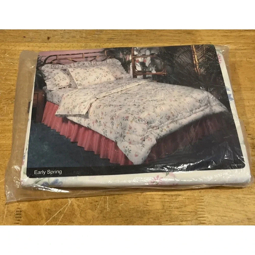 Vtg JCPenney Full Flat Sheet 2 Pillow Cases‎ Early Spring Floral Flowers USA NOS